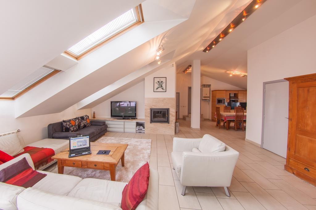 Mansard Apartment Antonovicha 4 Κίεβο Δωμάτιο φωτογραφία