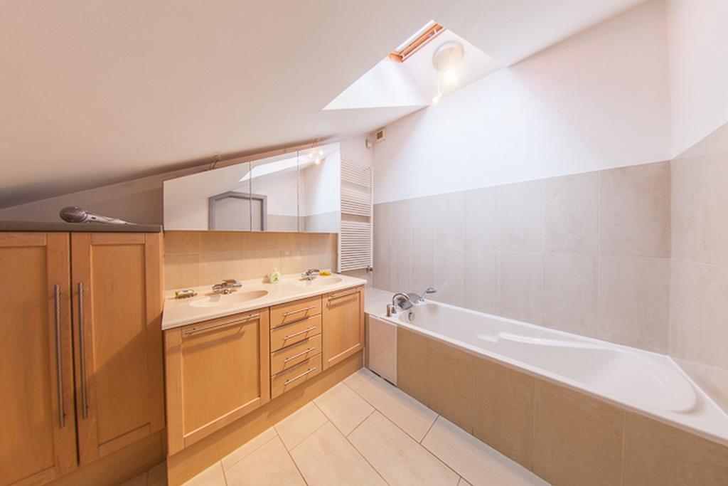 Mansard Apartment Antonovicha 4 Κίεβο Εξωτερικό φωτογραφία